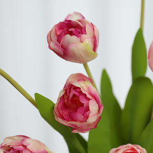 Tulipanes Artificiales de 3 Cabezas y Doble Pétalo, Flores de Seda y Plástico de Alta Simulación para Decoración del Hogar y Arreglos de Boda - Product Image 4