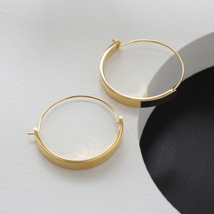 Pendientes de Aro Grandes con Forma de Número Geométrico Clásico y Moderno, de Acero Inoxidable Chapado en Oro Real de 18K, Joyería de Moda para Mujer, Ideales para Fiestas - Product Image 5