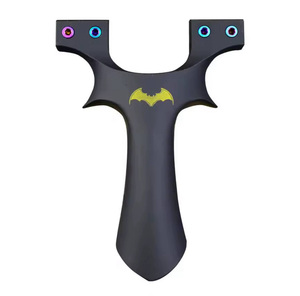 Bat Hero fionda giocattolo professionale in resina all'aperto caccia fionda stile moderno catapulta all'ingrosso per giochi all'aperto - Product Image 1
