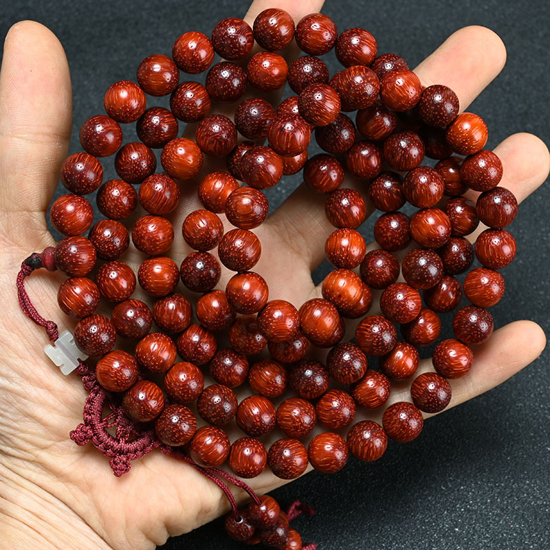 Legno di sandalo rosso