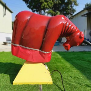 Équipement d'attraction pour enfants : Machine de corrida espagnole ludique pour marché nocturne en plein air, idéale pour les parcs régionaux et les places publiques - Product Image 1