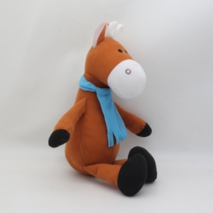 Jouets en peluche personnalisés style Kawaii doux cheval en peluche cadeaux de vacances Animal en peluche pour <span class=keywords><strong>poney</strong></span> avec écharpe PP coton remplissage - Product Image 6