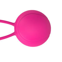 Kegel-Übungsset mit rosa Vaginalmassagebällen und Vibratoren für Frauen hilft, die Vagina zu straffen und zu regenerieren.