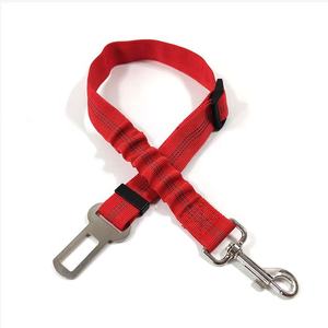 Ceinture de sécurité réglable pour chien, harnais de sécurité pour chiots, sangle de traction pratique pour chiens, produit pour animaux de compagnie - Product Image 3