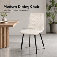 Chaises de cuisine avec assise et dossier rembourrés et pieds en métal noir pour salles à manger contemporaines, sièges confortables