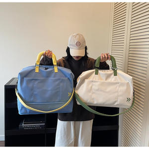 Sac de sport grande capacité, sac à bandoulière, sac de yoga avec compartiment sec/humide, sacs de voyage avec sangle de bagage - Product Image 4