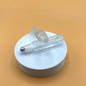 Rollo de aceite esencial de <span class=keywords><strong>4ml</strong></span> al por mayor en botella rollo de vidrio vacío en botella perfume botella de vidrio transparente muestra portátil para mujeres - Product Image 6