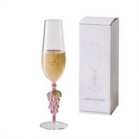 Verre à pied créatif en borosilicate rose en forme de raisin, 201-300 ml, pour fêtes et réceptions