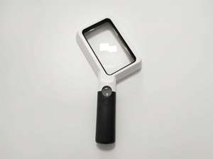 Lupa Rectangular de Mano con Iluminación LED, Lupa con Mango para Leer Periódicos - Product Image 4