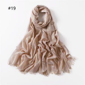 Nouvelle mode Hijab à paillettes en coton écharpe enveloppes automne foulard châ<span class=keywords><strong>les</strong></span> musulman écharpe pour femmes foulards à franges scintillantes Hijab instantané - Product Image 5