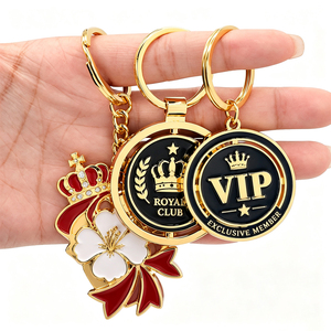 Porte Cles Personnalise En Email Doux Alliage De Zinc Karate Astronaute Souvenir De Voyage Cadeau Publicitaire Monde - Product Image 2