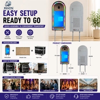 Miroir Photo Booth Élégant en Bois en Forme d'Arche avec Écran Tactile 32 pouces et LED RGB Professionnel pour Mariages et Fêtes de Luxe