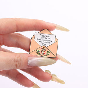 Love Yourself เข็มกลัดเคลือบข้อความให้กำลังใจออกแบบซองจดหมายปกเครื่องประดับของขวัญสำหรับเพื่อน - Product Image 4