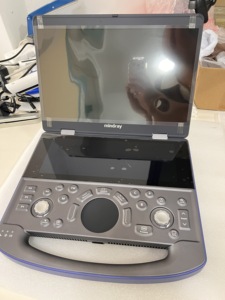 Sistema de imágenes médicas veterinarias Mindray Vetus E7, nuevo sistema de ultrasonido montado en carro, con certificación CE - Product Image 3