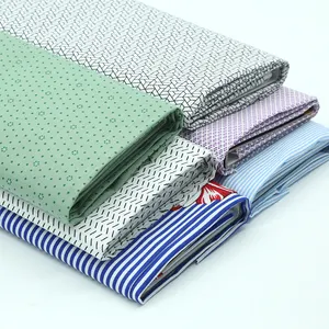 Chemise coton polyester tissu teint imprimé pour hommes chemise école uniforme plaine chemise tissu tissé chemise tissu bonne qualité