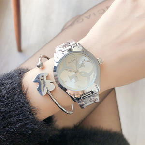 Nouvelle montre pour enfants en alliage, style rétro et unique, avec bracelet, vente en gros transfrontalière - Product Image 3