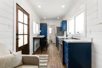 Conteneur préfabriqué en acier sur le toit maison auto-construction conception modulaire villa hôtel bureau boutique kiosque toilette conteneur plat