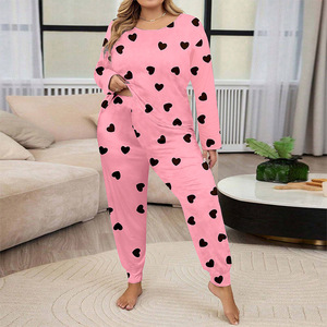 Pyjama confortable à manches longues avec impression de cœur européen et américain Pyjama d'intérieur pour femme Peut être porté à l'extérieur - Product Image 1