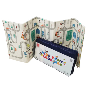 Tapis de <span class=keywords><strong>jeu</strong></span> pliable en mousse XPE imperméable - Sûr pour les bébés et les tout-petits, idéal pour les jeux en intérieur, les pique-niques et les activités de plein air - Product Image 6