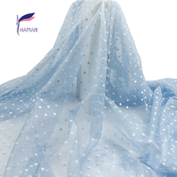 Tissu en maille floquée 100% polyester avec motif floral floqué pour vêtements de danse pour filles, utilisation de rideaux - Respirant double face