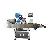 Applicateur automatique d'étiquettes à surface plane 180bph Machine d'étiquetage de flacons de bouteilles à dessus horizontal