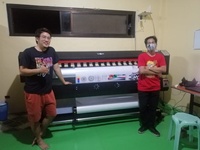 Impresora de Inyección de Tinta de Formato Grande Locor, Tipo Económico, 1.6 Metros, 5 Pies, 63 Pulgadas, para Publicidad en Interiores y Exteriores, con Tinta Eco Solvente, en Venta