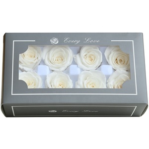 Grado a Preserved Forever Roses M46 Arreglo floral blanco y rojo 4-5cm Decoración de caja de larga duración con Forever Roses Head - Product Image 5