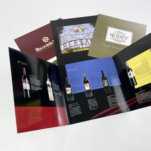 Brosur Lipat Dua Kustom untuk Wine, Kertas Kraft, Laminasi Gloss, Cetak Digital, Promosi Minuman - Product Image 1