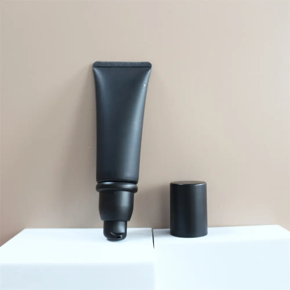 Matt Black PE Soft Plastic Tube Verpackungs röhrchen Leere kosmetische Squeeze Hand creme Tube mit Pumpe 35ml 60ml 50ml