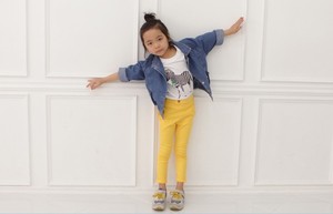 ขายส่งเสื้อผ้าเด็กแฟชั่น กางเกงขายาวสีพื้นสำหรับเด็กผู้หญิง จากซัพพลายเออร์จีน - Product Image 4