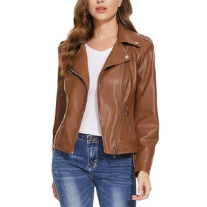 Blouson de motard en cuir véritable pour femme, coupe ajustée, style motard, avec poches zippées, en vente - Product Image 2