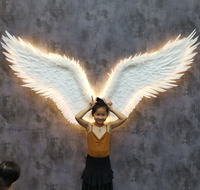 Décoration murale, grandes ailes d'ange en plumes