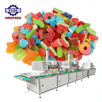 Machine à fabriquer des bonbons gélifiés à la vitamine à haut rendement, ligne de production de bonbons gélifiés au jus, au sucre acide, à la gelée, à l'amidon