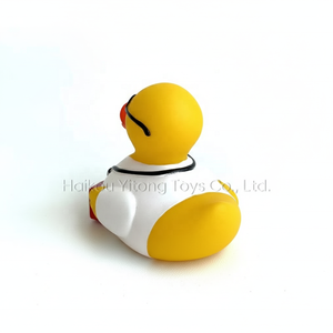 Production par lots personnalisé imprimé PVC <span class=keywords><strong>docteur</strong></span> en caoutchouc en forme de canard baignoire bain jouets avec motifs - Product Image 5