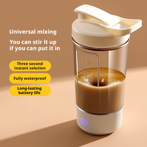 Taza Mezcladora Automática al por Mayor, Botella Mezcladora de Batidos de Proteínas con Escala y Carga USB, Sin Agua - Product Image 1