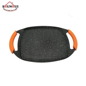 Piastra Piatta Antiaderente in Alluminio Pressofuso Effetto Marmo da 36 cm (14 Pollici) - Product Image 1