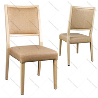 Chaise de banquet carrée en cuir PU blanc de luxe de Dubaï avec un design moderne pour les mariages, les dîners, les restaurants et les événements