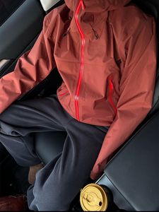 <span class=keywords><strong>Chaqueta</strong></span> Impermeable y Cortavientos Personalizada OEM, con Logotipo Frontal, Transpirable, para Exteriores, con Tecnología <span class=keywords><strong>Goretex</strong></span>, MOQ Bajo - Product Image 3