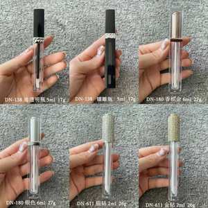 Maxfree Custom Private Label Plastic Lip Gloss Tubes and Wand con tapón de rosca para el cuidado de la piel & Face Mask Packaging - Product Image 6