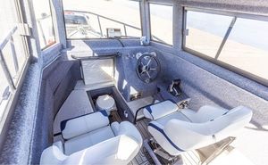 <span class=keywords><strong>Luxe</strong></span> 7.5m 25ft Sport Vitesse Yacht <span class=keywords><strong>en</strong></span> aluminium pour la pêche au large pour le marché <span class=keywords><strong>de</strong></span> l'<span class=keywords><strong>Europe</strong></span> avec moteur hors-bord inclus - Product Image 3