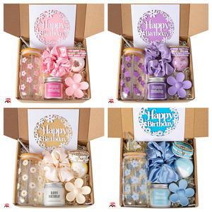 Coffret cadeau personnalisé à succès avec logo, idéal pour anniversaire, comprenant une cuillère anti-chute, des bougies, des épingles à cheveux et des bracelets – Coffret cadeau pour femme - Product Image 2