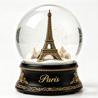 Globe à neige en résine de la Tour Eiffel de Paris, base vintage noire et dorée, fait main, peint à la main, souvenir touristique personnalisé, cadeau de voyage