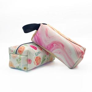 Sac de voyage personnalisé pour cosmétiques, grande trousse de maquillage avec logo personnalisé, boîte pour entreprise de cosmétiques, trousse de toilette imperméable <span class=keywords><strong>en</strong></span> gros pour femmes - Product Image 6