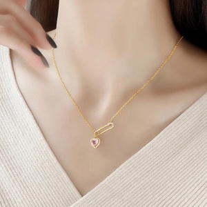 Kalung liontin desain trendi, Kalung liontin zirkon bentuk hati, rantai berlapis emas dan perak untuk hadiah wanita - Product Image 3