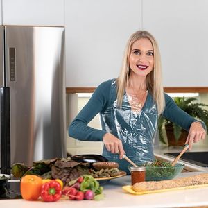 Batas Desechables de Plástico Transparente para Adultos, Delantales Impermeables Transparentes para Uso Doméstico y al Aire Libre - Product Image 6