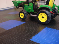 Azulejos de Pvc antideslizantes e impermeables para suelo de garaje, resistentes al aceite, fácil de limpiar