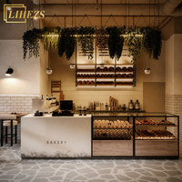 Service de conception de comptoirs de café modernes et populaires, mobilier de boulangerie, présentoirs personnalisés en bois et verre trempé pour cafés