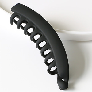 Pinces à cheveux <span class=keywords><strong>banane</strong></span> en plastique de 13cm style coréen grandes pinces à cheveux en résine pinces à cheveux torsadées pour femmes et filles avec des cheveux épais - Product Image 4