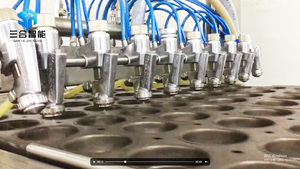 Bánh sừng bò xi-rô Máy phun bánh xi-rô Máy phun bánh phun chất lỏng trứng phun dầu cho khay nướng - Product Image 2