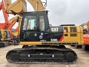 Machinerie de construction d'occasion exportée du Japon, excavatrice CAT320D à bas prix et de haute qualité, Caterpillar d'occasion CAT 320DL 330D2 en vente - Product Image 3